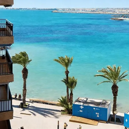 Maestroparada Beachfront Terrace Lejlighed *